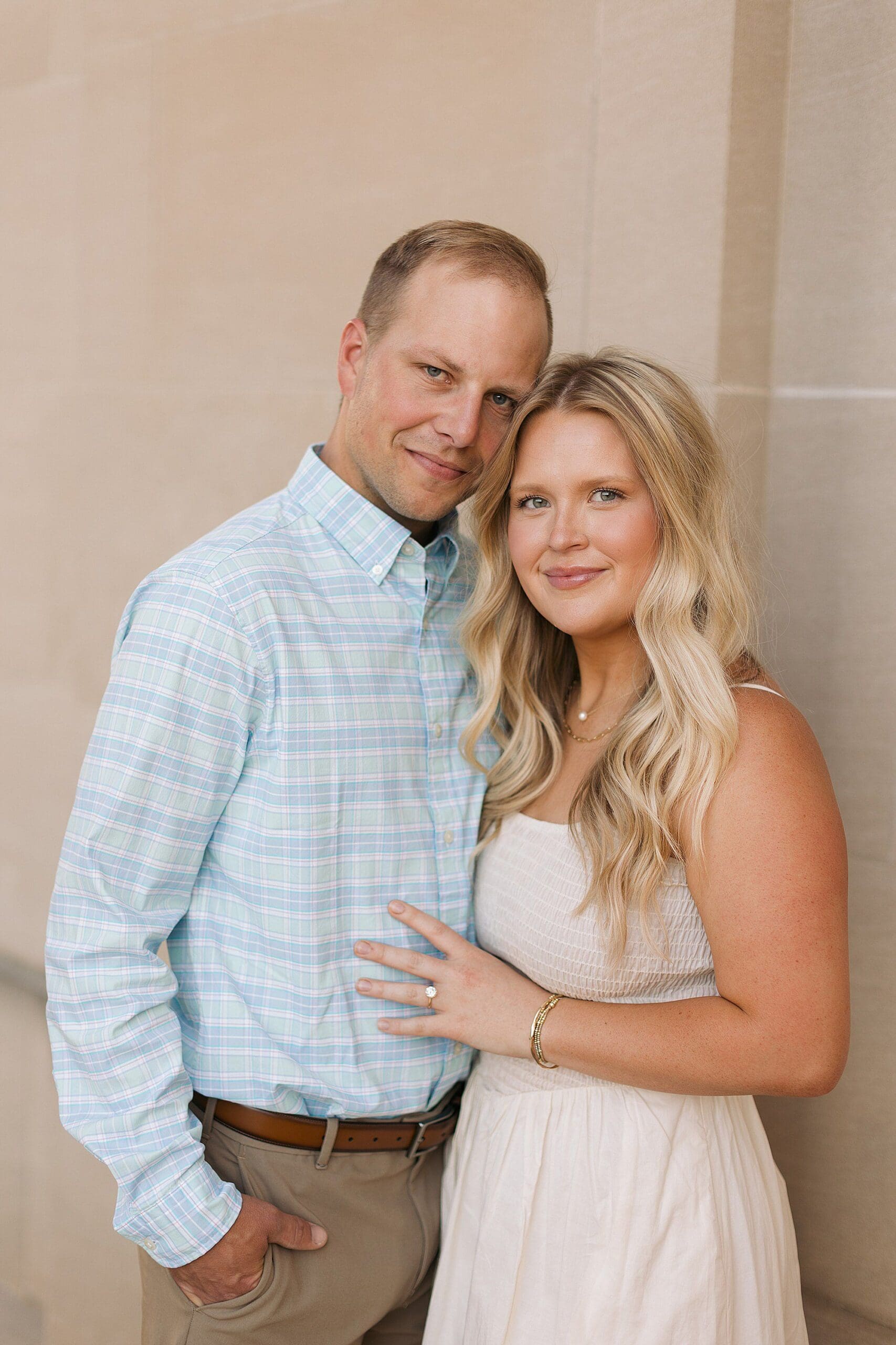 The Nelson-Atkins Museum of Art in Kansas City Engagement Session | Editorial Wedding Photographer