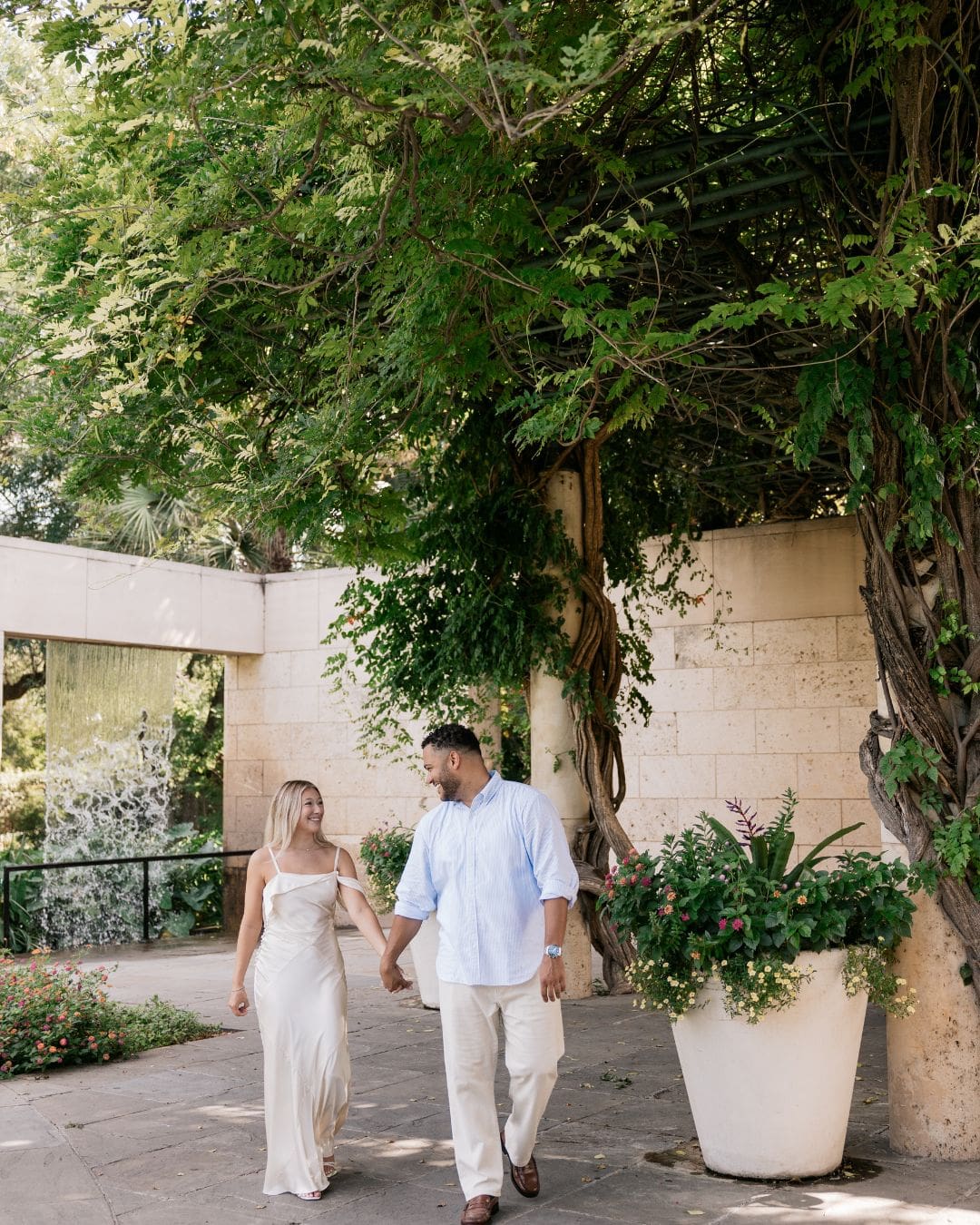 Dallas Arboretum & Botanical Gardens Engagement x Pop Parties | Dallas, Texas Editorial Wedding Photographer The Leekers